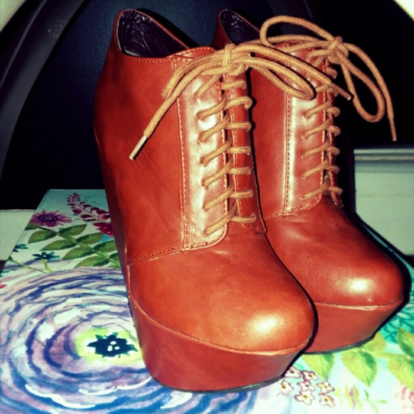 Wedge heels - Picture 2 of 2